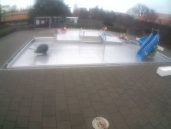 Dětstký venkovní bazén