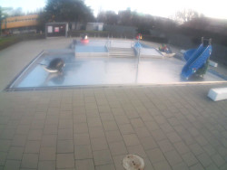 Dětstký venkovní bazén