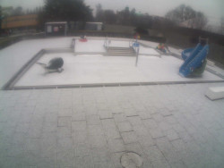 Dětstký venkovní bazén