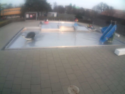 Dětstký venkovní bazén