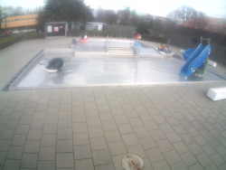 Dětstký venkovní bazén