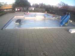 Dětstký venkovní bazén