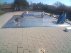 Dětstký venkovní bazén