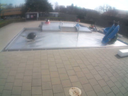 Dětstký venkovní bazén