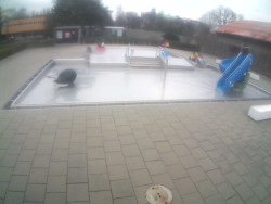 Dětstký venkovní bazén