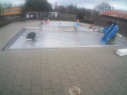 Dětstký venkovní bazén