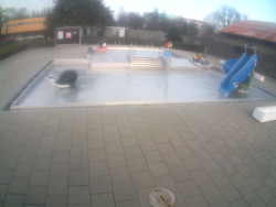 Dětstký venkovní bazén