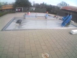 Dětstký venkovní bazén