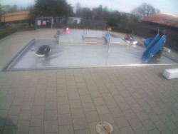 Dětstký venkovní bazén