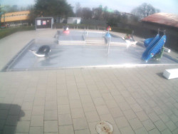 Dětstký venkovní bazén