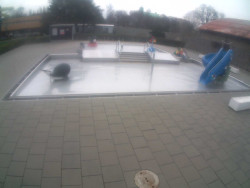 Dětstký venkovní bazén