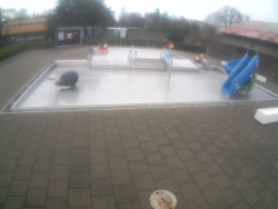 Dětstký venkovní bazén