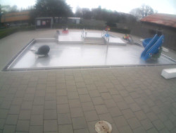 Dětstký venkovní bazén