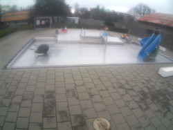 Dětstký venkovní bazén