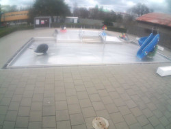 Dětstký venkovní bazén