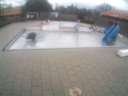 Dětstký venkovní bazén