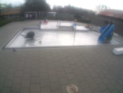 Dětstký venkovní bazén