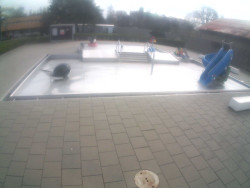 Dětstký venkovní bazén