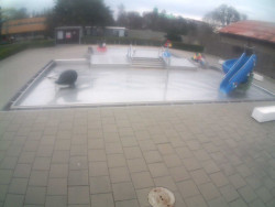 Dětstký venkovní bazén