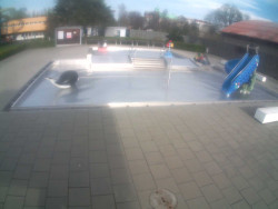 Dětstký venkovní bazén