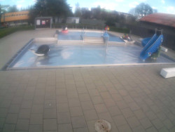 Dětstký venkovní bazén