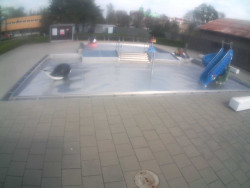 Dětstký venkovní bazén