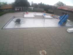 Dětstký venkovní bazén