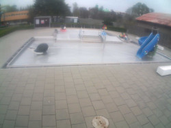 Dětstký venkovní bazén