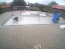 Dětstký venkovní bazén