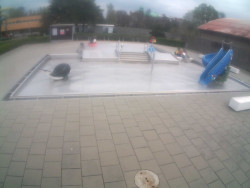 Dětstký venkovní bazén