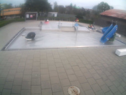 Dětstký venkovní bazén