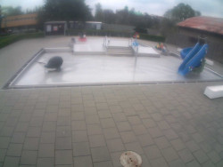 Dětstký venkovní bazén