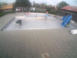 Dětstký venkovní bazén