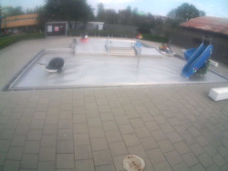 Dětstký venkovní bazén