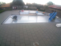 Dětstký venkovní bazén