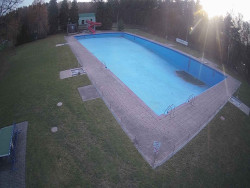 Velký plavecký bazén