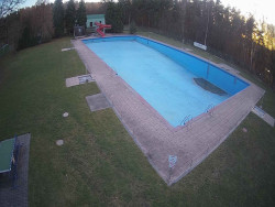 Velký plavecký bazén