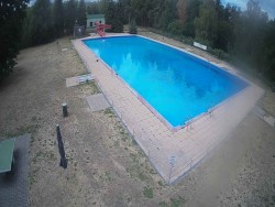 Großer Swimmingpool