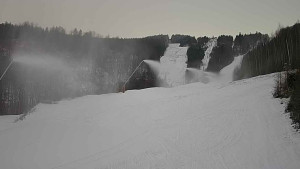 Ski areál SEVERKA v Dolní Lomné - Sjezdovka SEVERKA - 28.2.2023 v 07:00