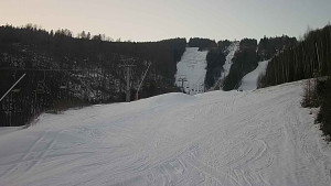 Ski areál SEVERKA v Dolní Lomné - Sjezdovka SEVERKA - 1.3.2023 v 07:00