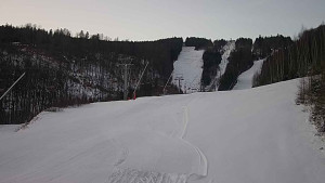 Ski areál SEVERKA v Dolní Lomné - Sjezdovka SEVERKA - 12.3.2023 v 06:00