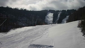 Ski areál SEVERKA v Dolní Lomné - Sjezdovka SEVERKA - 12.3.2023 v 10:00