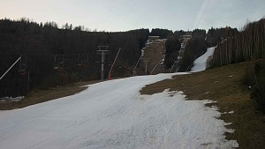 Ski areál SEVERKA v Dolní Lomné - Sjezdovka SEVERKA - 18.3.2023 v 06:00