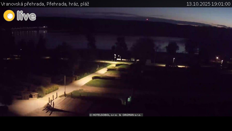 Vranovská přehrada - Přehrada, hráz, pláž - 13.10.2025 v 19:01 Vranovská přehrada - Přehrada, hráz, pláž - 13.10.2025 v 19:01
