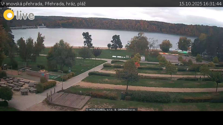 Vranovská přehrada - Přehrada, hráz, pláž - 15.10.2025 v 16:31 Vranovská přehrada - Přehrada, hráz, pláž - 15.10.2025 v 16:31