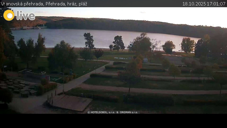 Vranovská přehrada - Přehrada, hráz, pláž - 18.10.2025 v 17:01 Vranovská přehrada - Přehrada, hráz, pláž - 18.10.2025 v 17:01