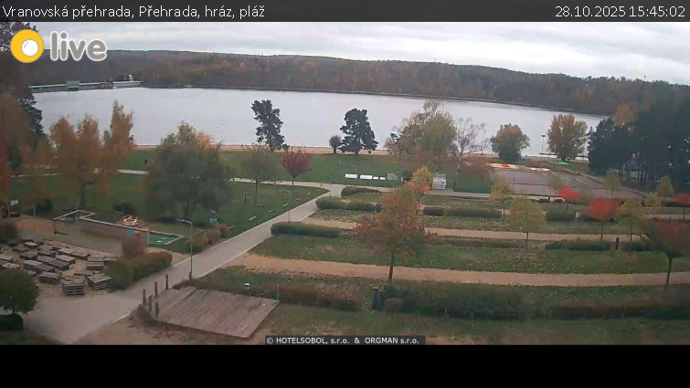 Vranovská přehrada - Přehrada, hráz, pláž - 28.10.2025 v 15:45 Vranovská přehrada - Přehrada, hráz, pláž - 28.10.2025 v 15:45