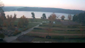 Vranovská přehrada - Přehrada, hráz, pláž - 8.11.2025 v 07:01 Vranovská přehrada - Přehrada, hráz, pláž - 8.11.2025 v 07:01