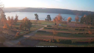 Vranovská přehrada - Přehrada, hráz, pláž - 8.11.2025 v 08:01 Vranovská přehrada - Přehrada, hráz, pláž - 8.11.2025 v 08:01