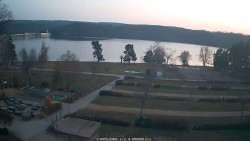 Přehrada, hráz, pláž